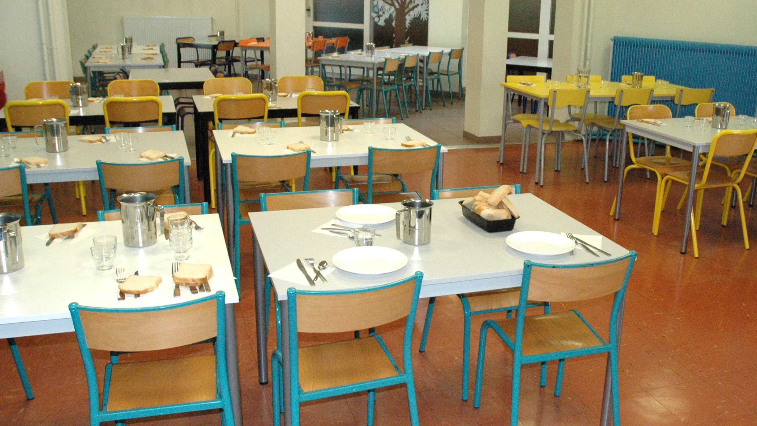 Photo cantine école primaire flesselles